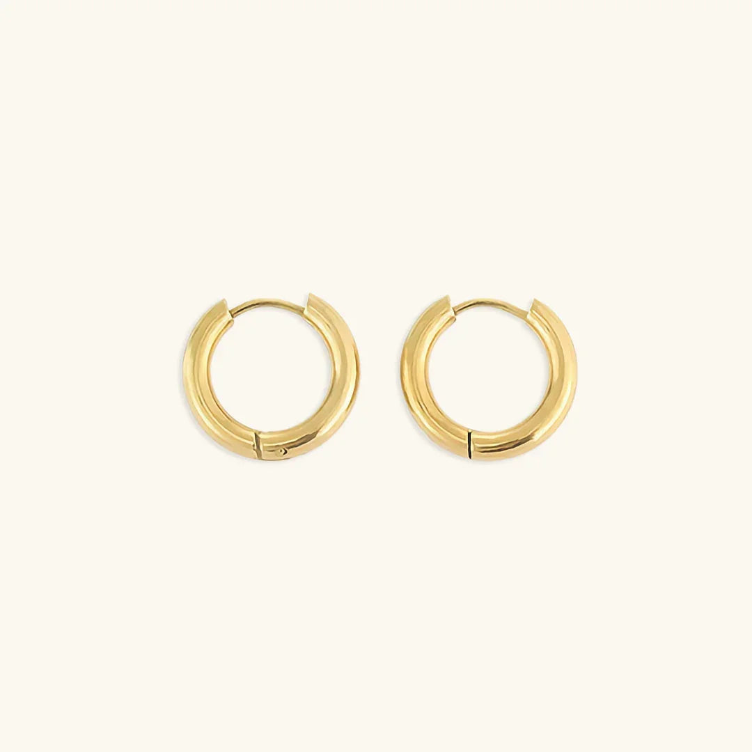 Essentielle runde Kreolen