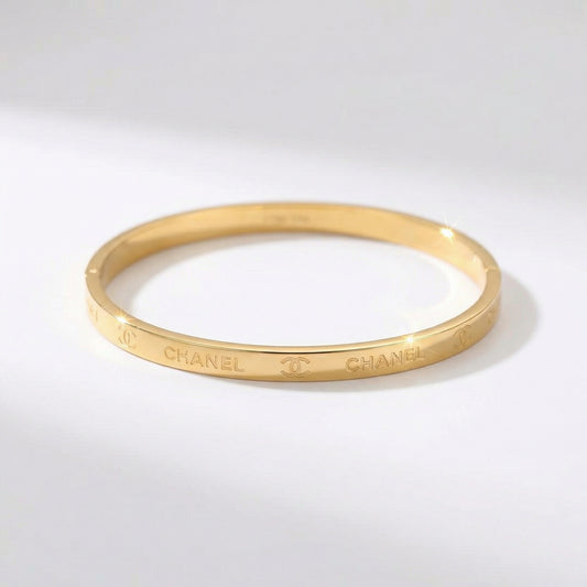 Parisian Gold Bangle