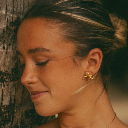 Fleur Ribbon Earrings