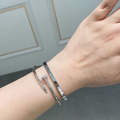 SPIKE | Gold Bracelet Thin